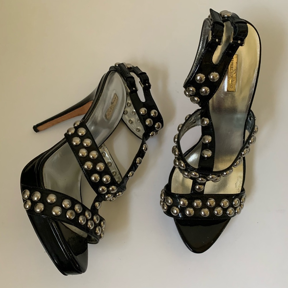 Heels by Report Signature